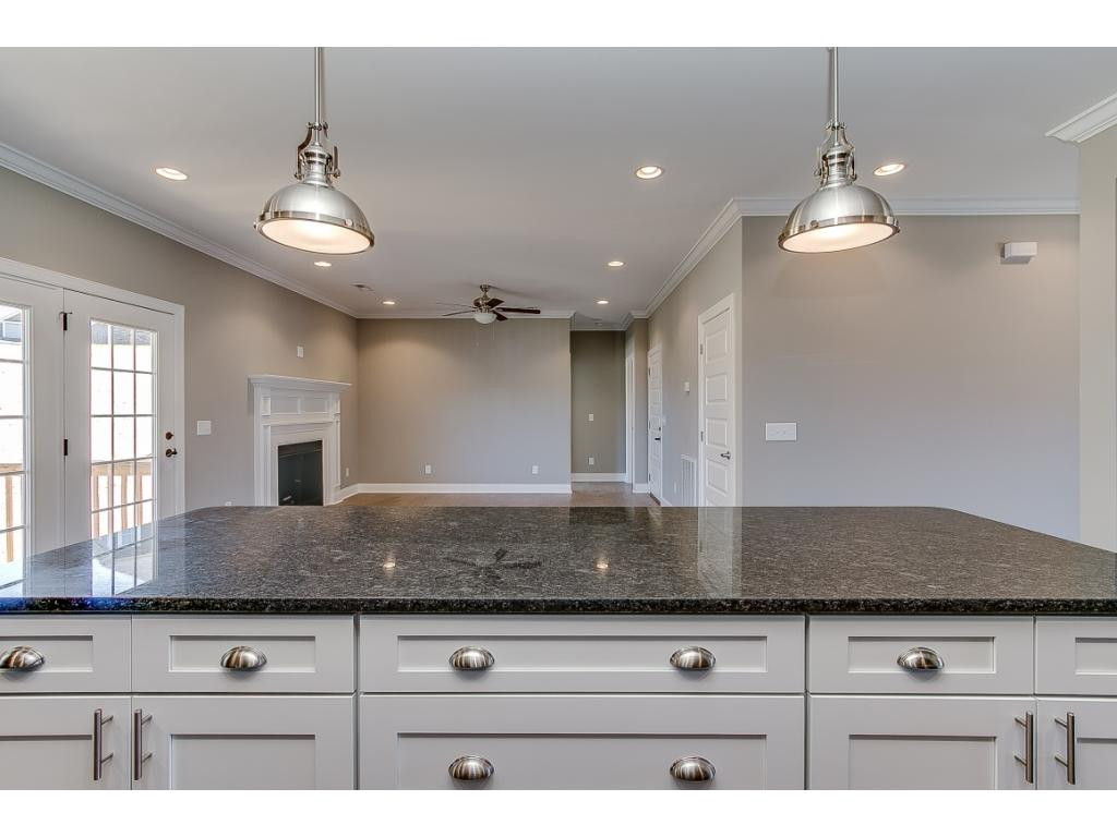 2592 Bridgeforth Crossing Kingsport, TN 37664 - Photo 13 of 35 Photo 13