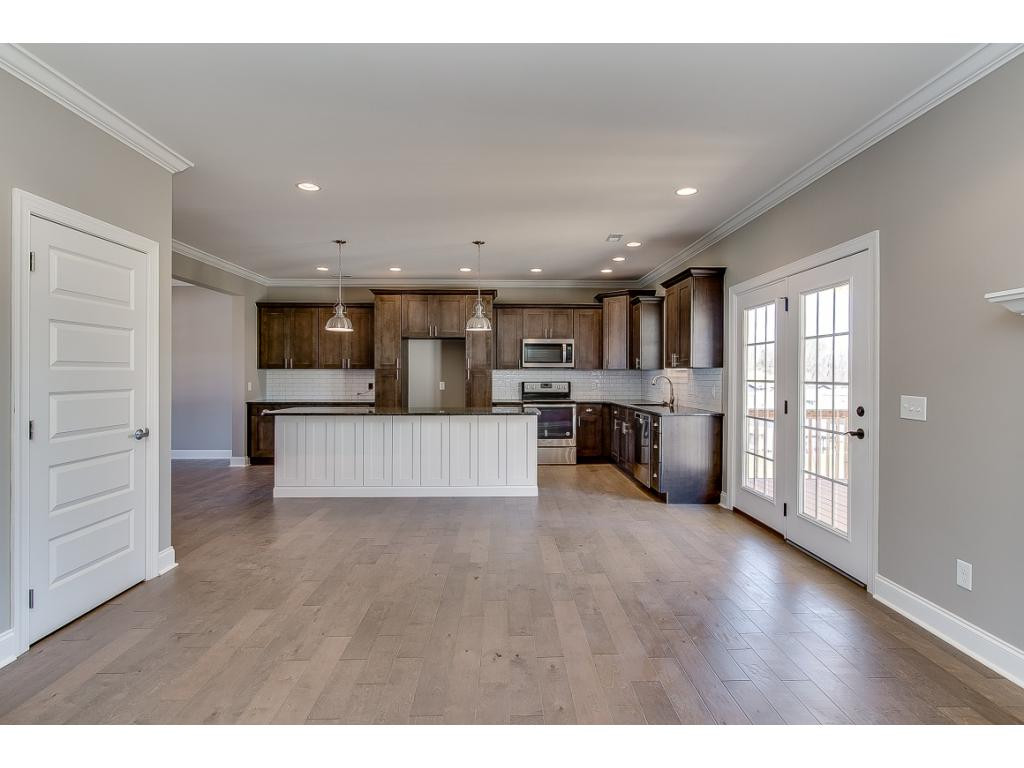 2592 Bridgeforth Crossing Kingsport, TN 37664 - Photo 16 of 35 Photo 16