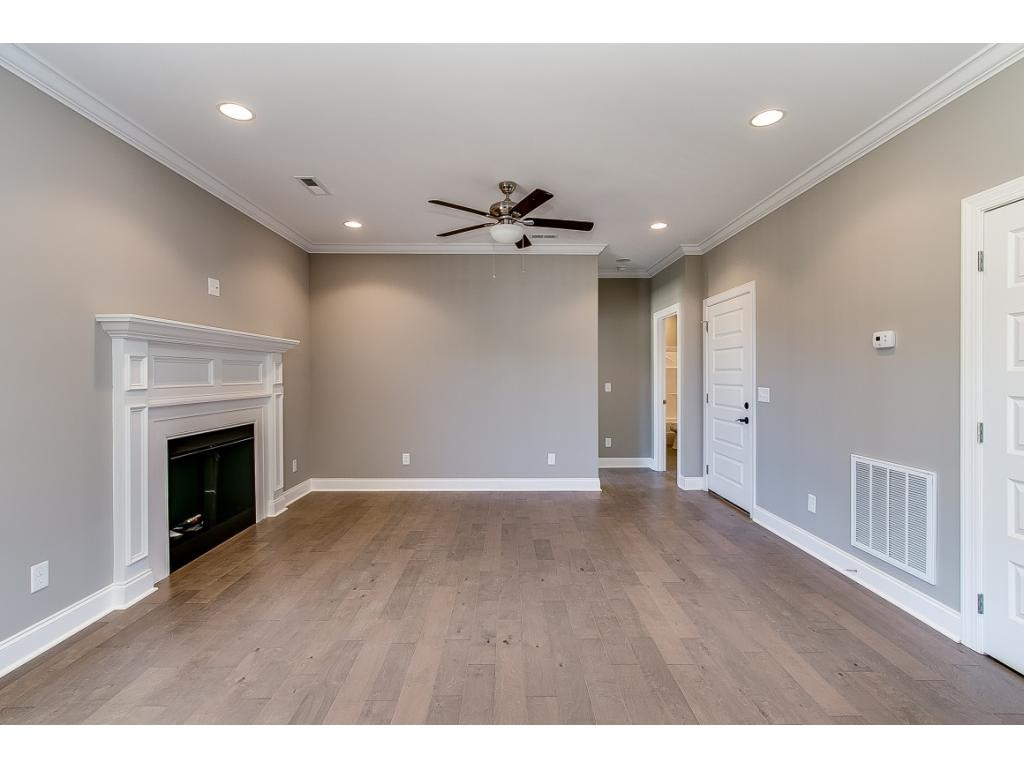 2592 Bridgeforth Crossing Kingsport, TN 37664 - Photo 17 of 35 Photo 17