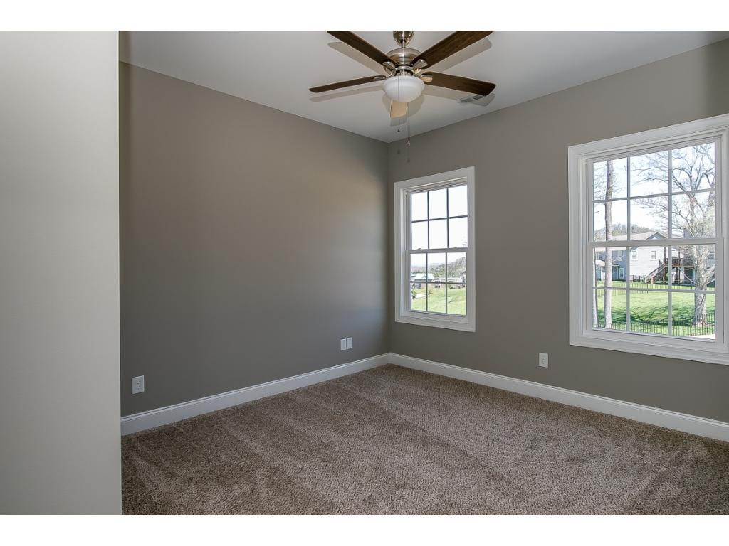 2592 Bridgeforth Crossing Kingsport, TN 37664 - Photo 24 of 35 Photo 24