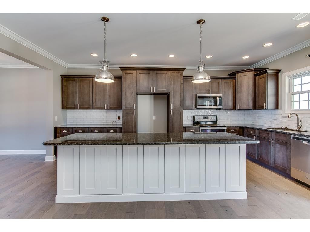 2592 Bridgeforth Crossing Kingsport, TN 37664 - Photo 9 of 35 Photo 9