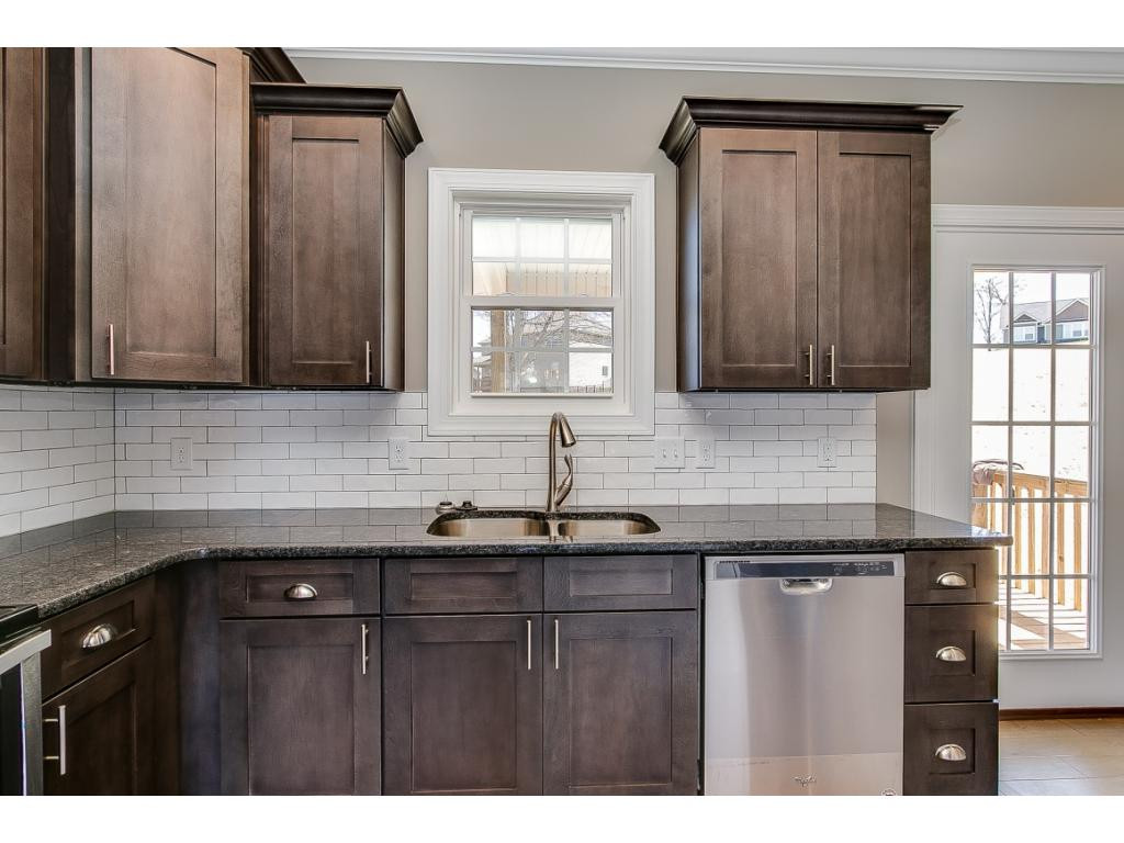 2592 Bridgeforth Crossing Kingsport, TN 37664 - Photo 10 of 35 Photo 10