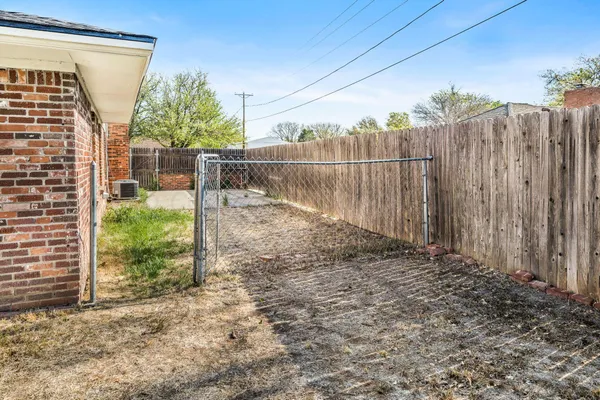 $185,000 | 5305 Randolph Road, Amarillo, TX 79106