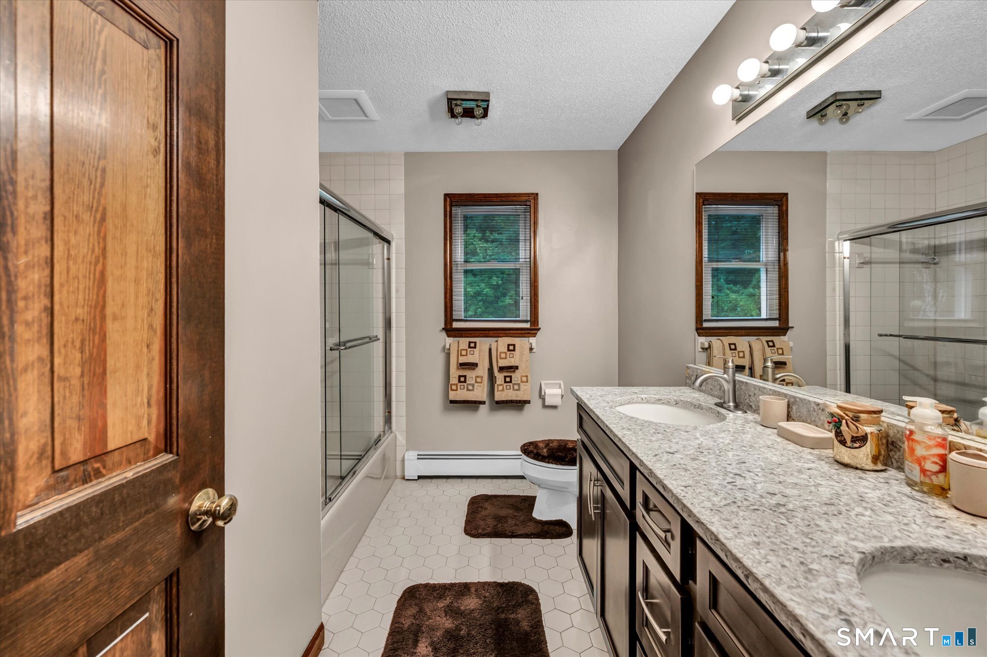 33 Shawnee Lane Monroe, CT 06468 - Photo 33 of 36