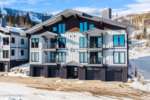 $1,150,000 | 169 Crystal Springs Road, Unit 501, Sandpoint, ID 83864