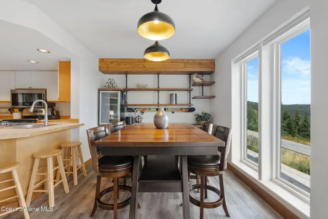 $1,290,000 | 169 Crystal Springs Road, Unit 501, Sandpoint, ID 83864