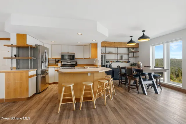 $1,290,000 | 169 Crystal Springs Road, Unit 501, Sandpoint, ID 83864