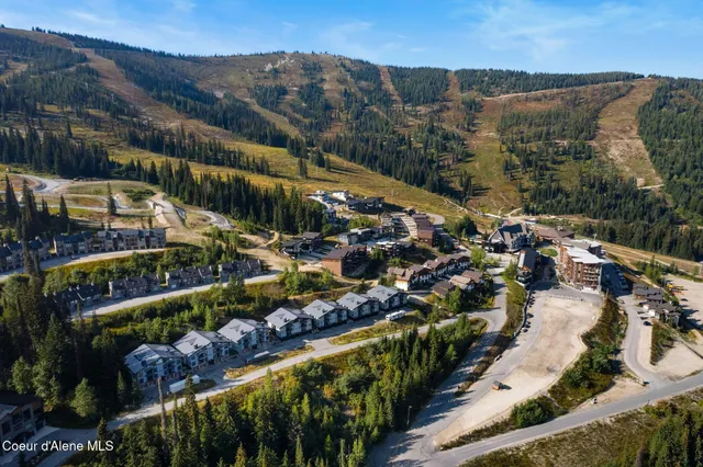 $1,249,000 | 169 Crystal Springs Road, Unit 501, Sandpoint, ID 83864