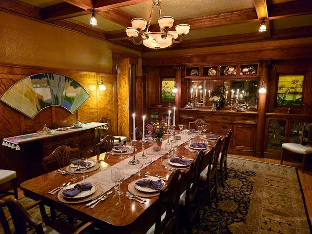 $1,198,900 | 1767 Fremont Avenue South, Minneapolis, MN 55403