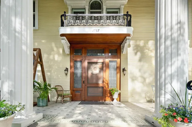 $1,198,900 | 1767 Fremont Avenue South, Minneapolis, MN 55403