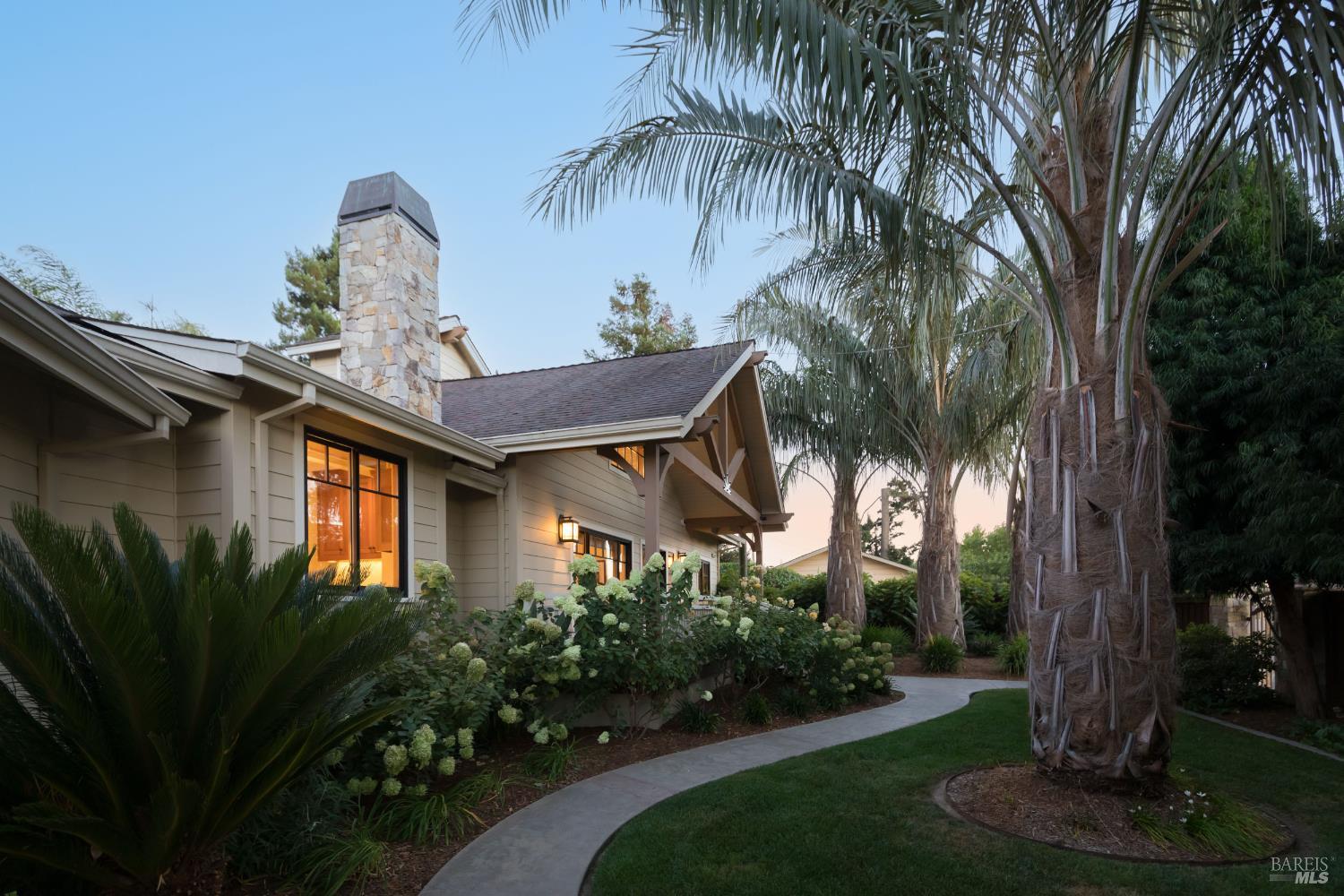 1636 Abramson Road Santa Rosa, CA 95401 - Photo 6 of 40