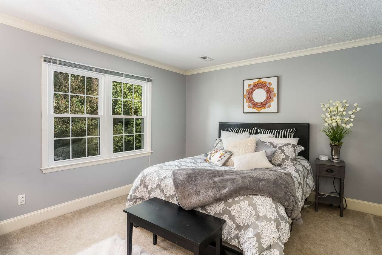 4205 Frost Court Raleigh, NC 27609 - Photo 12 of 24 Photo 12