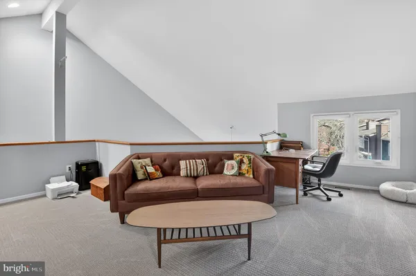 $865,000 | 10807 Whiterim Drive, Potomac, MD 20854