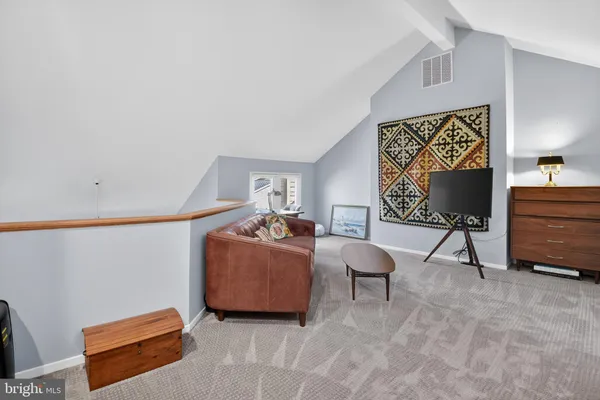 $865,000 | 10807 Whiterim Drive, Potomac, MD 20854