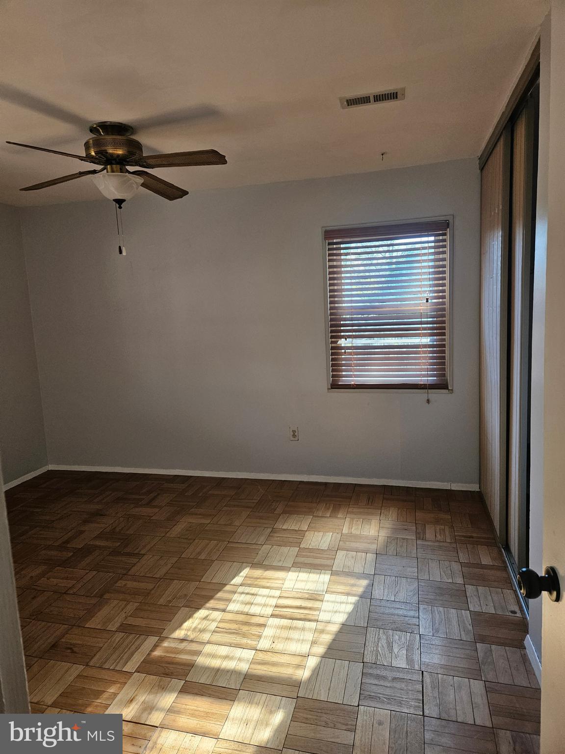 905 Lindsay Road Oxon Hill, MD 20745 - Photo 16 of 31 a view of an empty room with a window