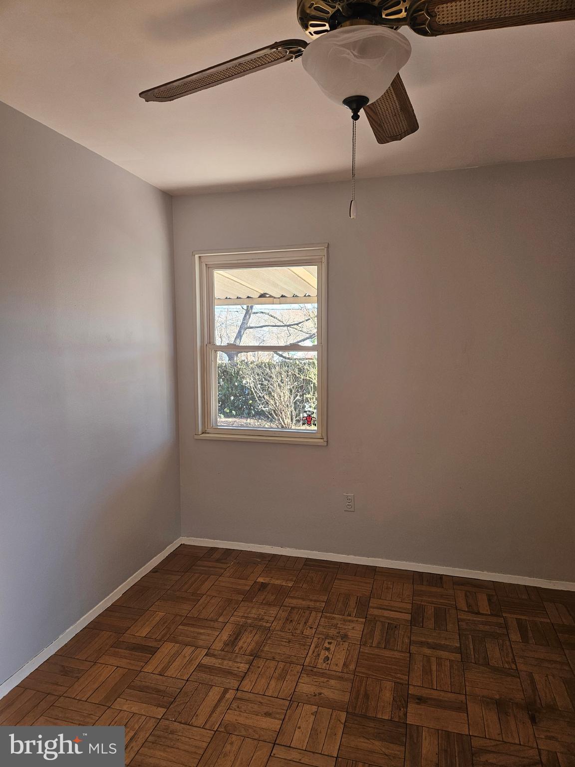 905 Lindsay Road Oxon Hill, MD 20745 - Photo 17 of 31 a view of an empty room with a window