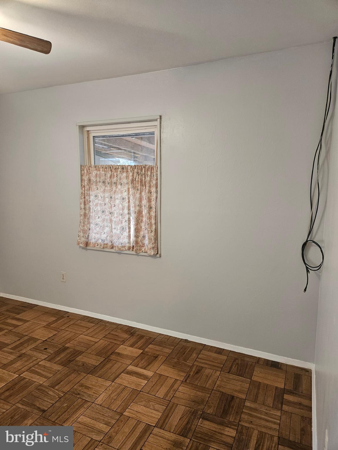 905 Lindsay Road Oxon Hill, MD 20745 - Photo 20 of 31 a view of an empty room with a window