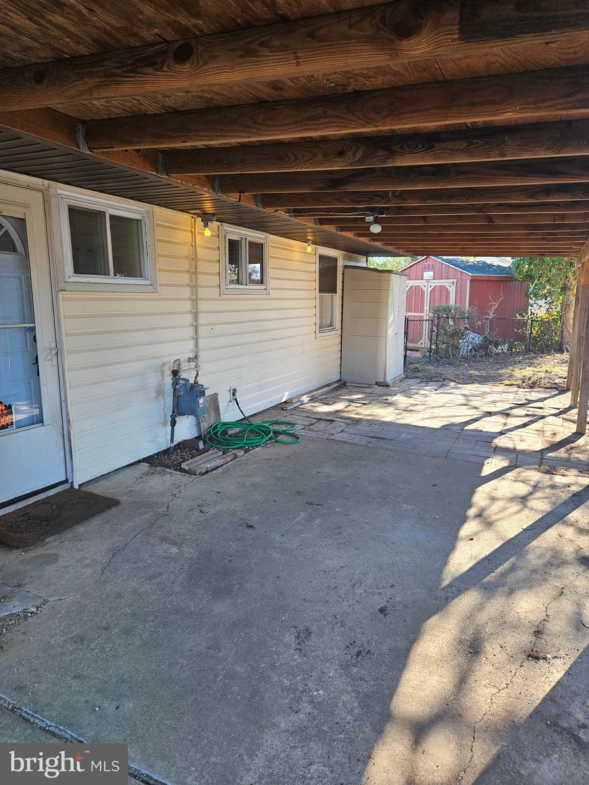 905 Lindsay Road Oxon Hill, MD 20745 - Photo 25 of 31 a view of backyard of the house