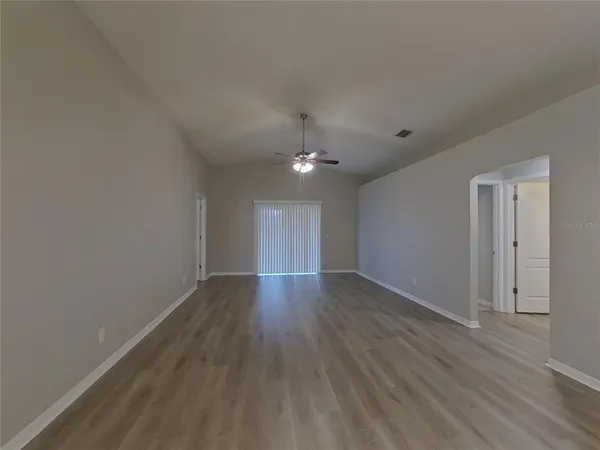 $2,349 | Undisclosed Address, Lutz, FL 33559