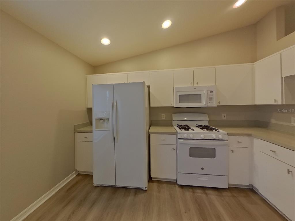 Undisclosed Address Lutz, FL 33559 - Photo 5 of 16