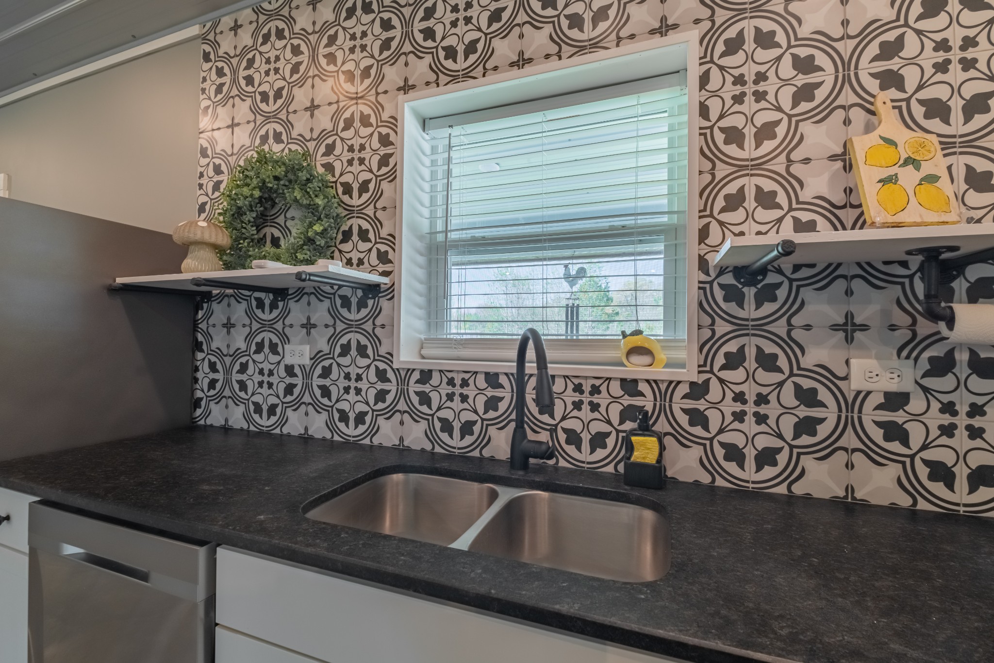 863 Robert Wilson Road McMinnville, TN 37110 - Photo 14 of 37
