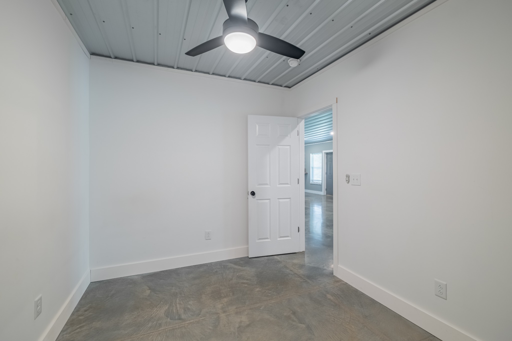 863 Robert Wilson Road McMinnville, TN 37110 - Photo 25 of 37