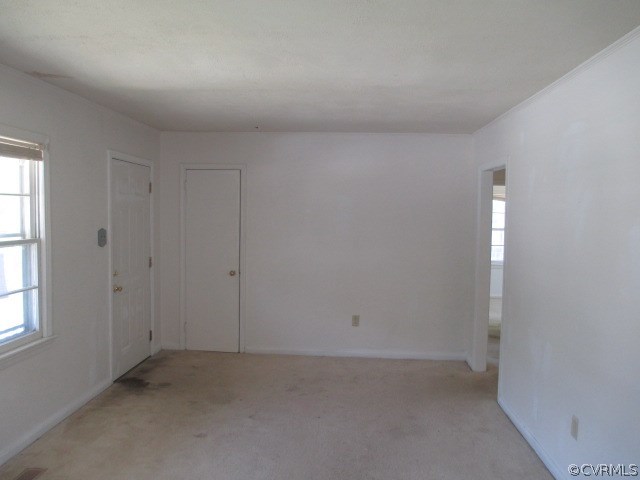 104 Fox Hill Road Hampton, VA 23669 - Photo 3 of 10 Gallery Image 3