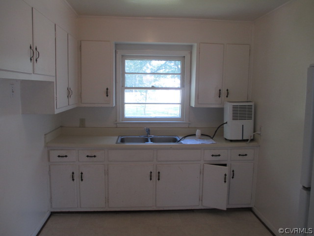 104 Fox Hill Road Hampton, VA 23669 - Photo 5 of 10 Gallery Image 5