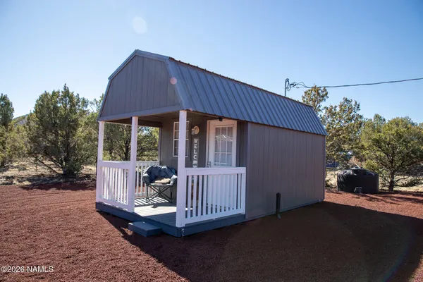 a view of a outdoor space
