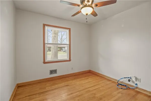 $225,000 | 9804 East 79th Terrace, Raytown, MO 64138