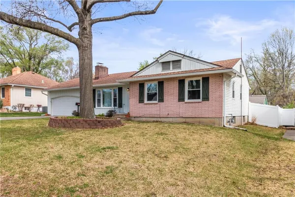 $225,000 | 9804 East 79th Terrace, Raytown, MO 64138