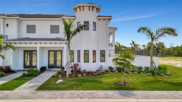 $1,295,000 | 6027 White Mangrove Lane, Bradenton, FL 34210