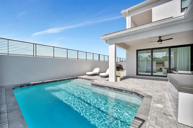 $1,295,000 | 6027 White Mangrove Lane, Bradenton, FL 34210