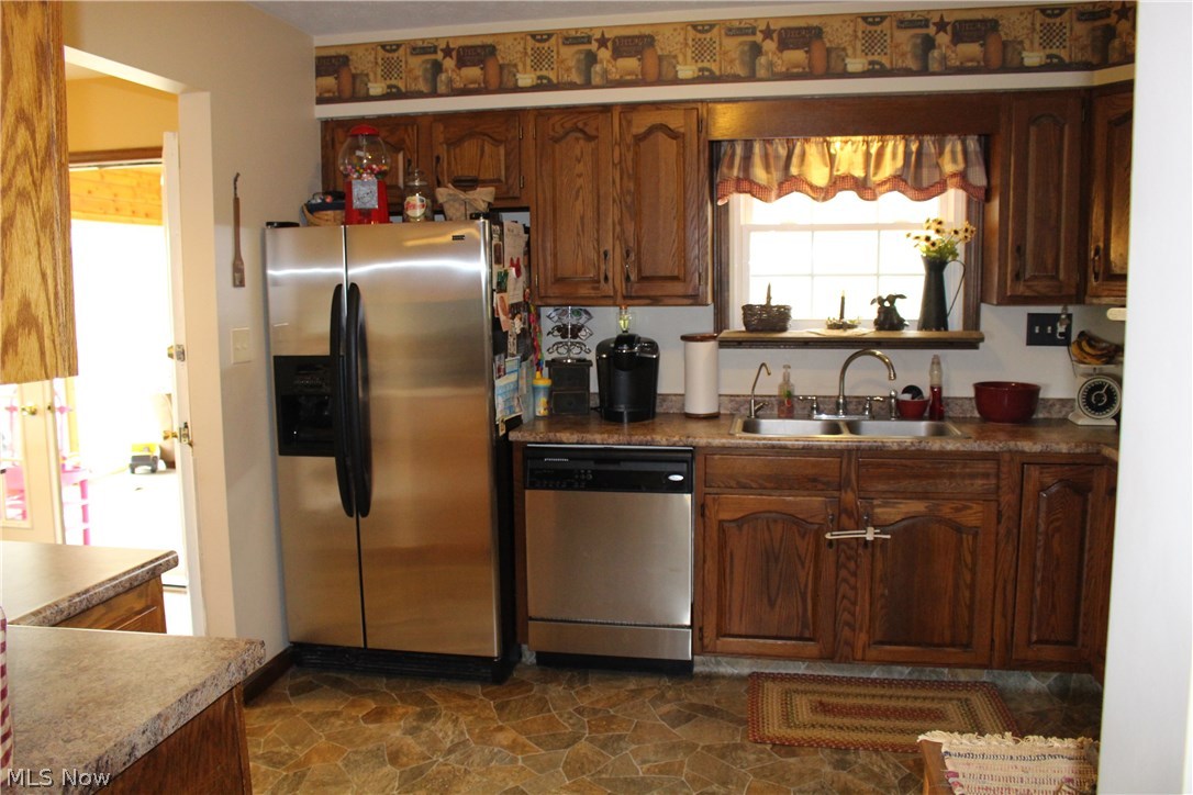 3495 Tabor Ridge Road Northeast Mineral City, OH 44656 - Photo 12 of 34 Gallery Image 12
