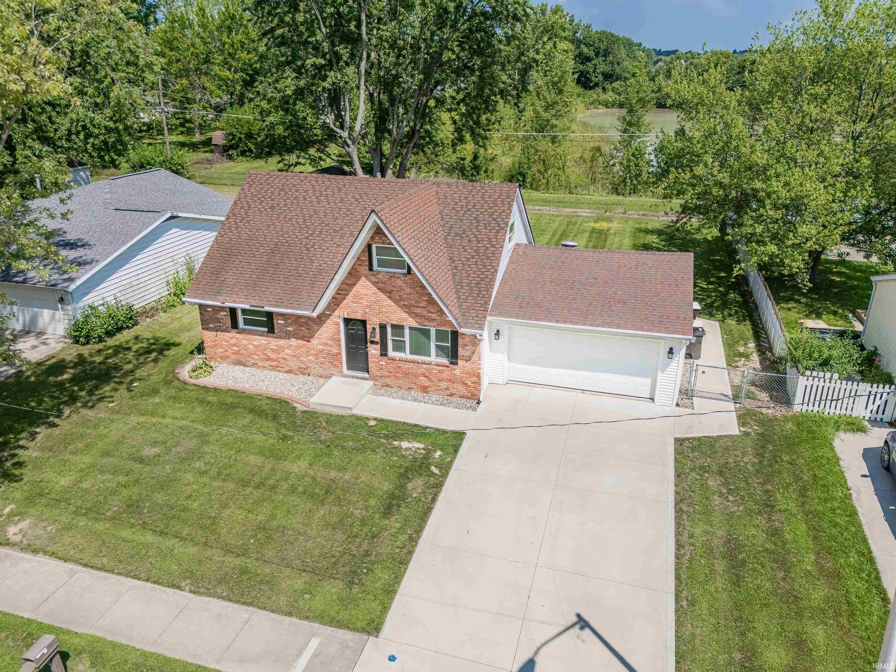 6641 Bellefield Drive Fort Wayne, IN 46835 - Photo 1 of 30