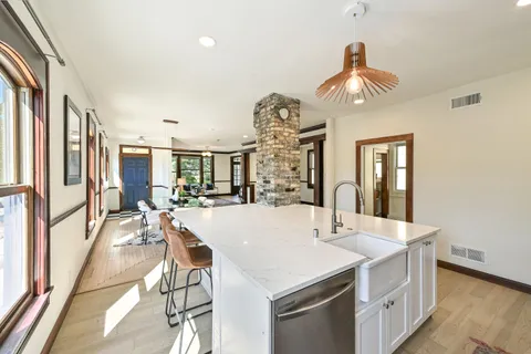 $584,900 | 2044 North Palmer Street, Milwaukee, WI 53212