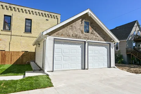 $584,900 | 2044 North Palmer Street, Milwaukee, WI 53212