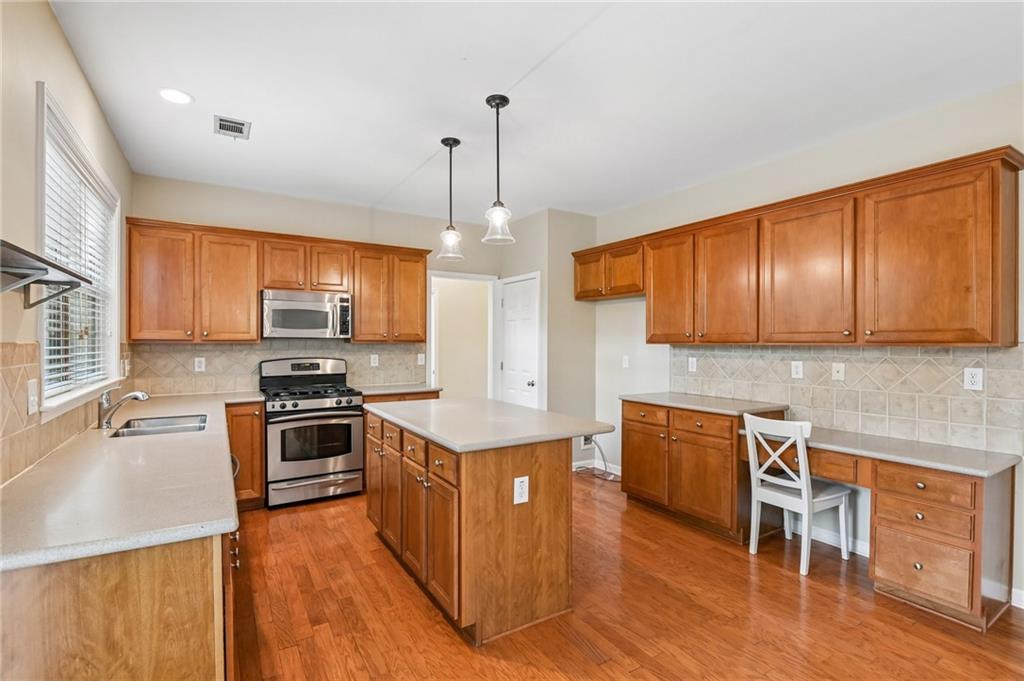 3660 Azurite Street Cumming, GA 30040 - Photo 11 of 43 Gallery Image 11