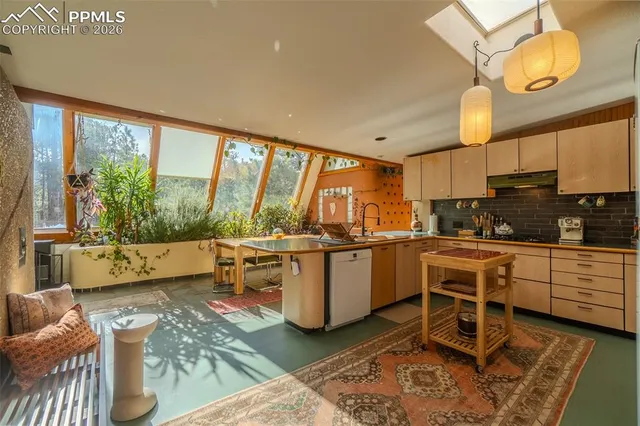 $800,000 | 17160 Goshawk Road, Colorado Springs, CO 80908