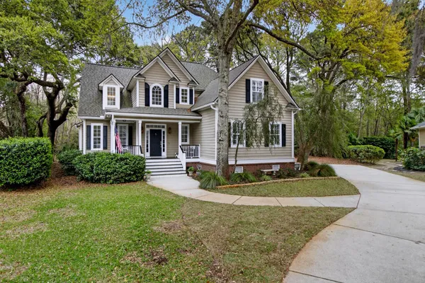 $1,250,000 | 1309 Country Wood Court, Mount Pleasant, SC 29466