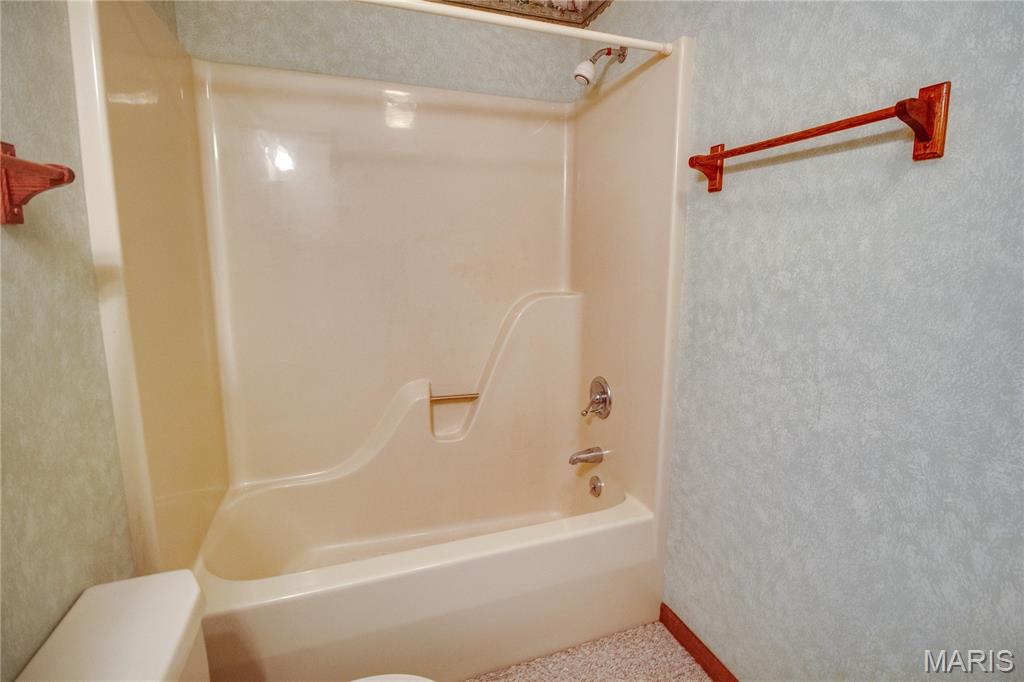 800 West County Road Jerseyville, IL 62052 - Photo 26 of 50 Gallery Image 26