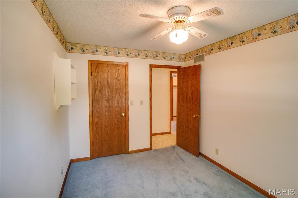 800 West County Road Jerseyville, IL 62052 - Photo 29 of 50 Gallery Image 29