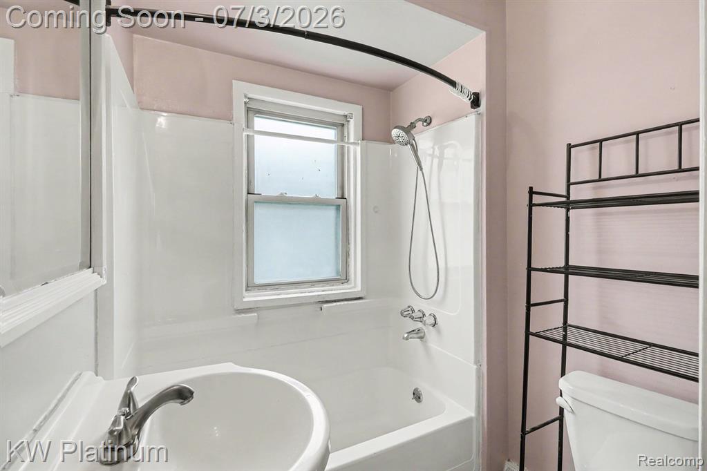 2139 Romeo Street Ferndale, MI 48220 - Photo 17 of 28