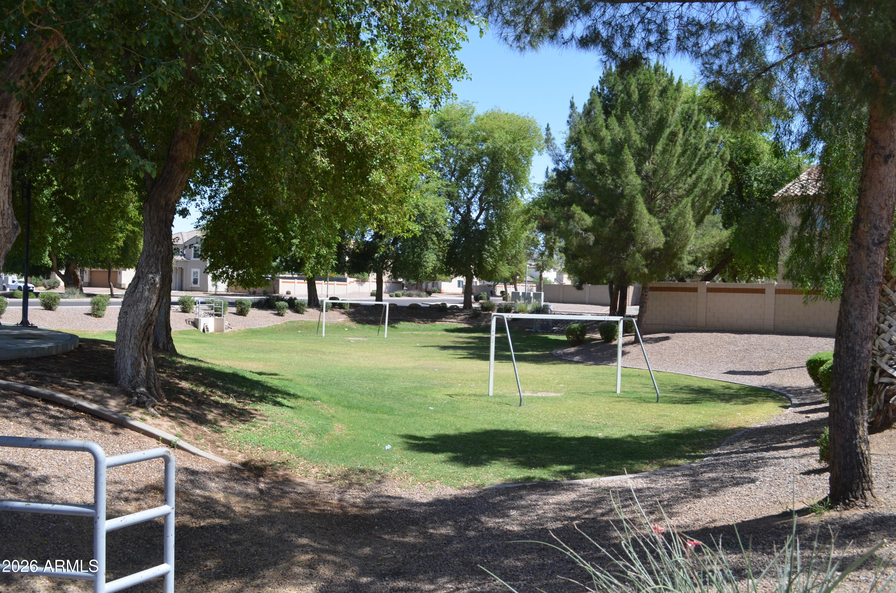 5409 South 11th Street Phoenix, AZ 85040 - Photo 15 of 17 a view of a park