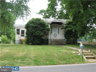 179 Burlington Path Road Cream Ridge, NJ 08514 - Photo 1 of 7