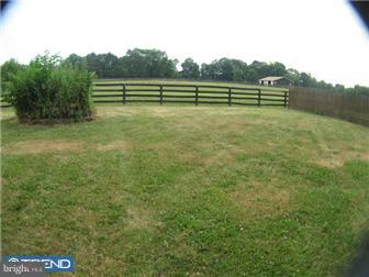 179 Burlington Path Road Cream Ridge, NJ 08514 - Photo 4 of 7