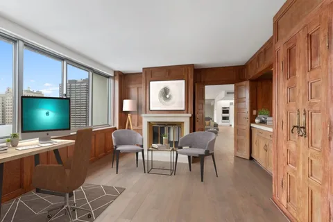 $1,350,000 | 1 East Schiller Street, Unit PHW, Chicago, IL 60610