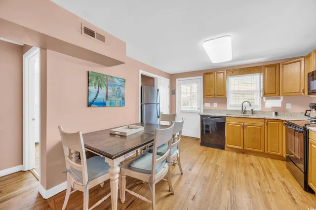 $769,000 | 329 54th Avenue North, North Myrtle Beach, SC 29582