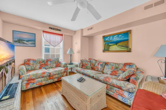 $769,000 | 329 54th Avenue North, North Myrtle Beach, SC 29582