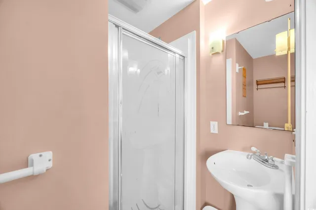 $769,000 | 329 54th Avenue North, North Myrtle Beach, SC 29582